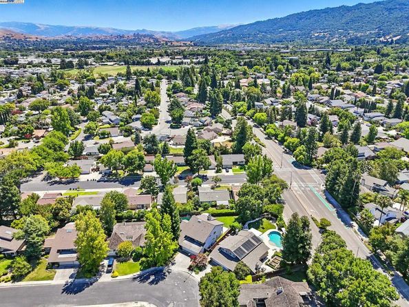 5995 Via Del Cielo, Pleasanton CA 94566