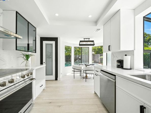 5995 Via Del Cielo, Pleasanton CA 94566