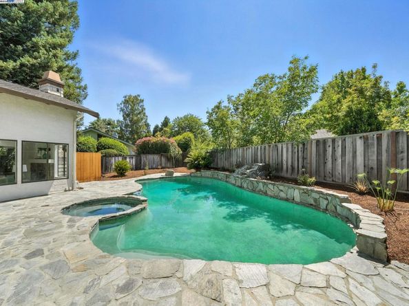 5995 Via Del Cielo, Pleasanton CA 94566