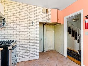 4616 Meldon Ave, Oakland CA 94619