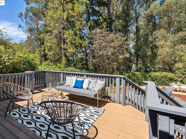 2120 Braemar Rd, Oakland CA 94602