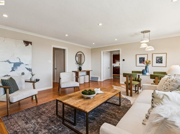 2120 Braemar Rd, Oakland CA 94602