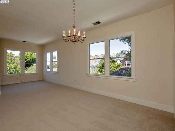 920 Centennial Ave, Alameda CA 94501