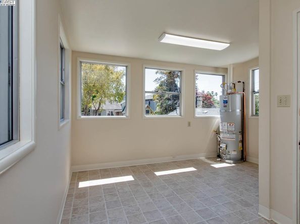 920 Centennial Ave, Alameda CA 94501