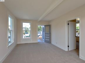 920 Centennial Ave, Alameda CA 94501