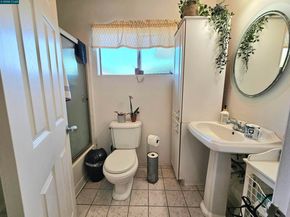 1527 24Th St, Richmond CA 94806