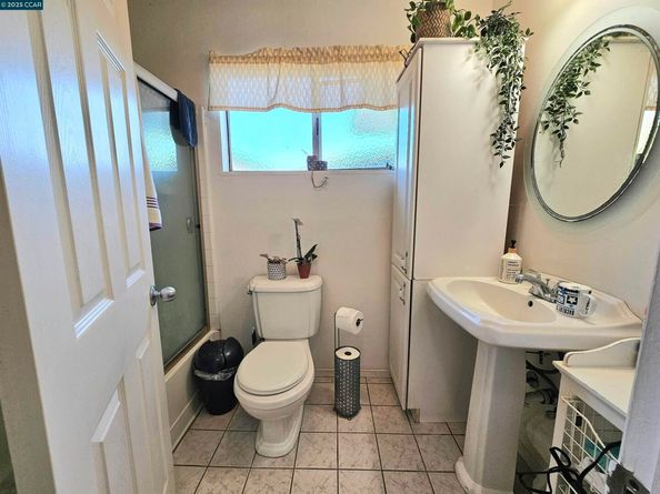 1527 24Th St, Richmond CA 94806