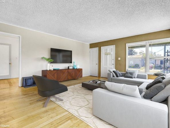 514 Cascade Rd, San Leandro CA 94577