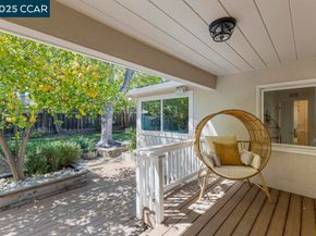 41 Iris Ln, Walnut Creek CA 94595