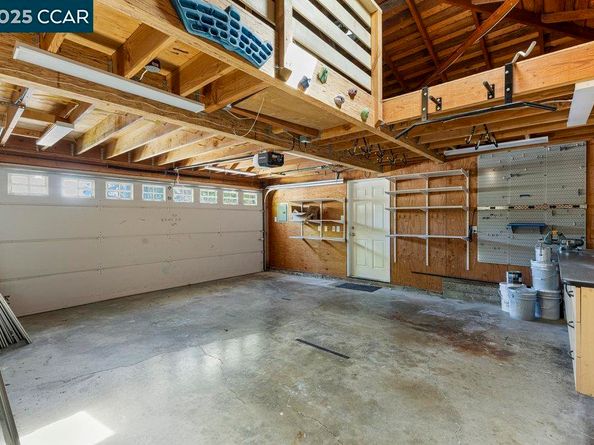 41 Iris Ln, Walnut Creek CA 94595