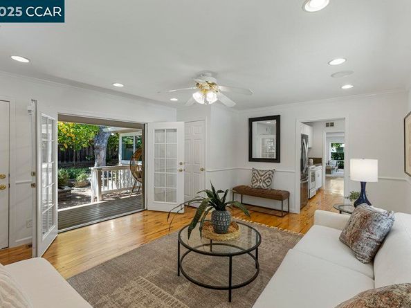 41 Iris Ln, Walnut Creek CA 94595