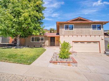 17910 Joseph Dr