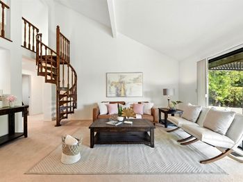 646 Bella Vista Ct