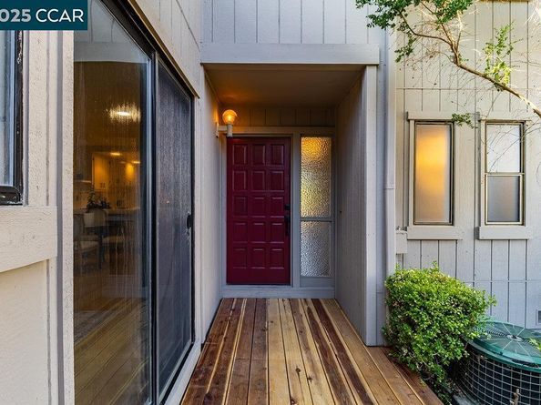 639 Augusta Drive, Moraga CA 94556