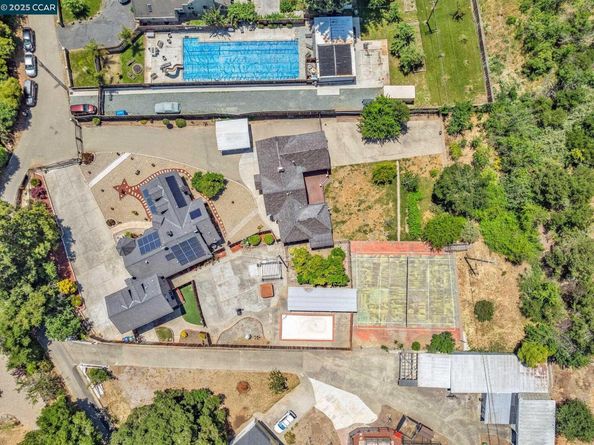 18127 Madison Ave, Castro Valley CA 94546