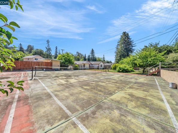 18127 Madison Ave, Castro Valley CA 94546