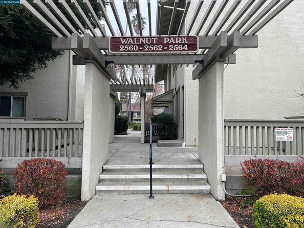 2562 Walnut Blvd 66, Walnut Creek CA 94596