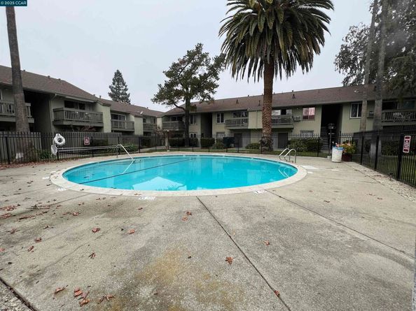 2562 Walnut Blvd 66, Walnut Creek CA 94596