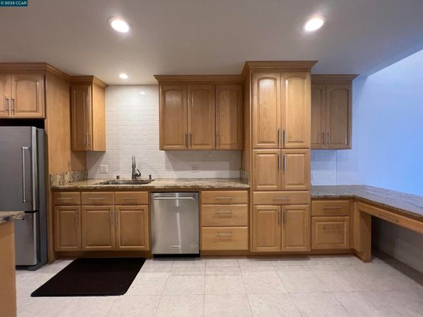 2562 Walnut Blvd 66, Walnut Creek CA 94596