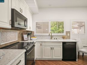 3330 Terra Granada Dr 2B, Walnut Creek CA 94595