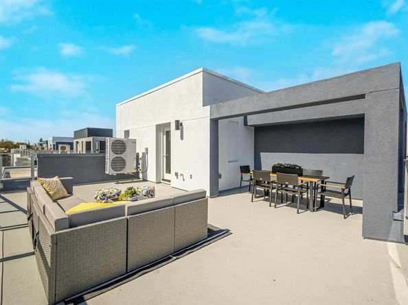 2388 Stanford Street, Alameda CA 94501
