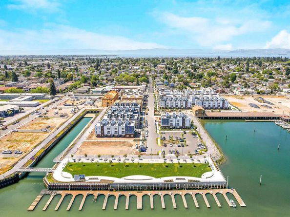2388 Stanford Street, Alameda CA 94501