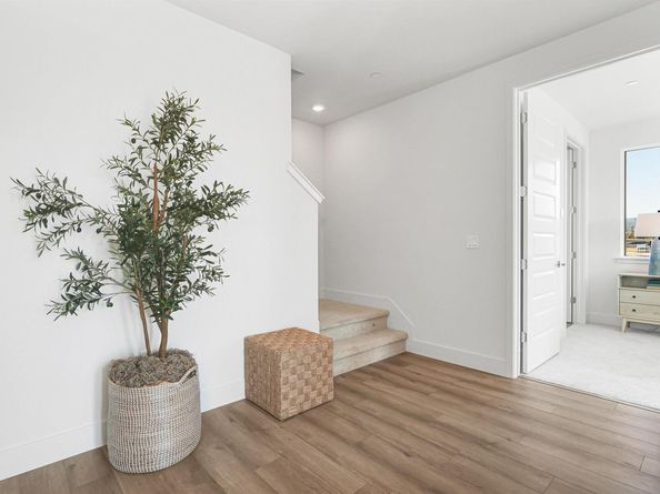 2388 Stanford Street, Alameda CA 94501