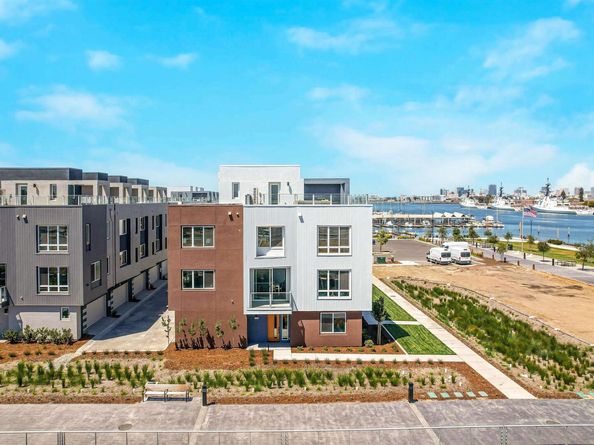 2388 Stanford Street, Alameda CA 94501
