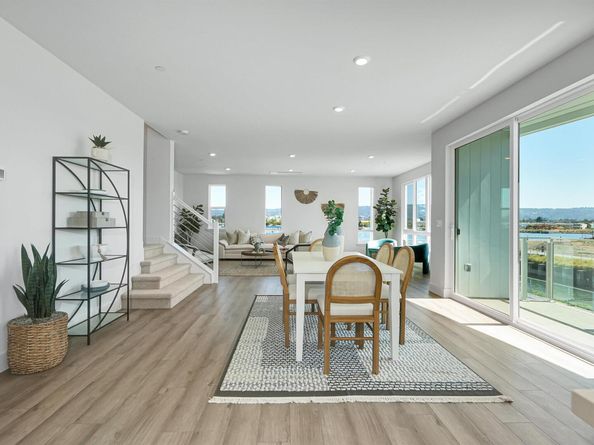 2388 Stanford Street, Alameda CA 94501