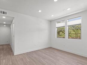 5821 Midnight Pl D, Dublin CA 94568