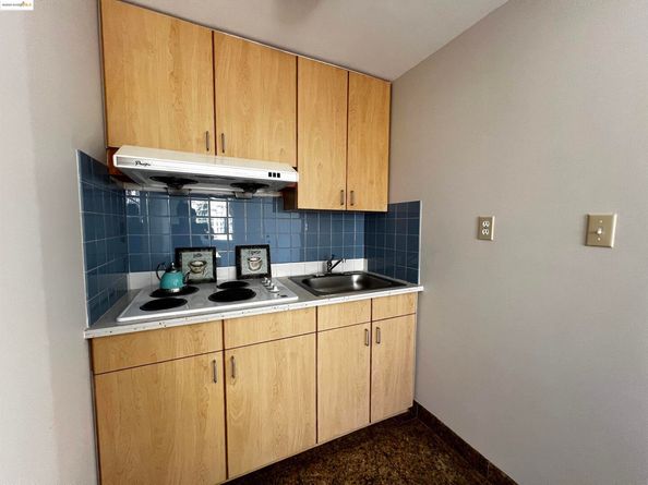 2119 Lincoln Ave, Richmond CA 94801
