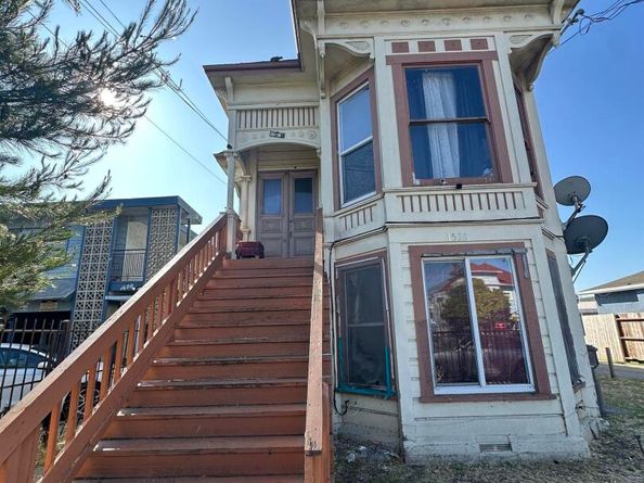 1538 39th Avenue, Oakland CA 94601