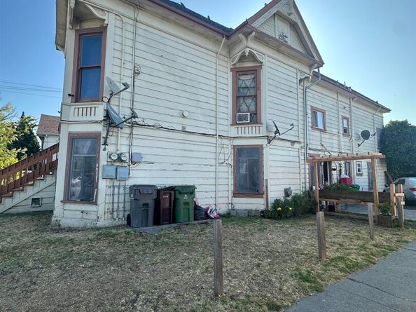 1538 39th Avenue, Oakland CA 94601