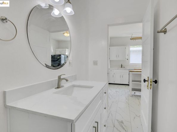2406 10th, Berkeley CA 94710