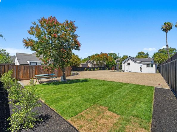 1038 Division St, Pleasanton CA 94566