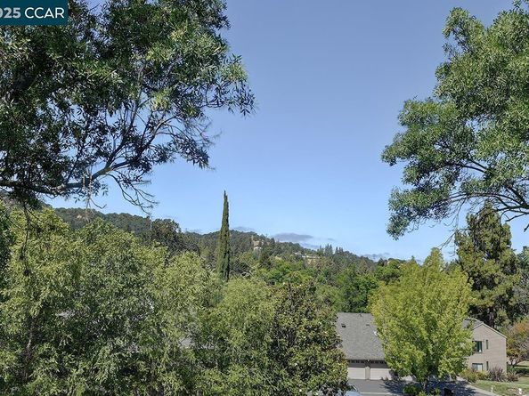 3210 Rossmoor Pkwy 2, Walnut Creek CA 94595