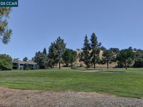3210 Rossmoor Pkwy 2, Walnut Creek CA 94595