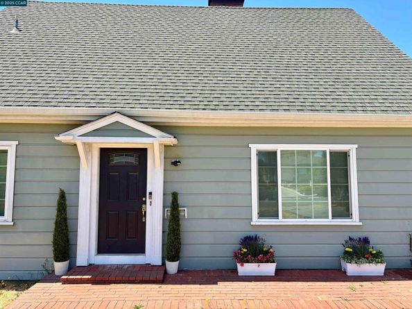 611 Amador St, Richmond CA 94805