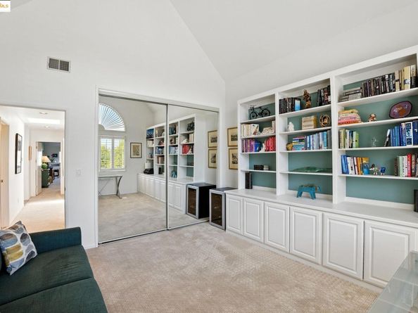 23 Redondo Court, Alameda CA 94501