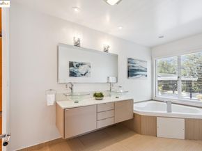 2912 Hillside DR, Burlingame CA 94010