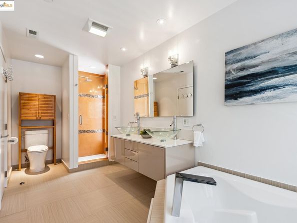 2912 Hillside DR, Burlingame CA 94010