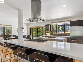 2912 Hillside DR, Burlingame CA 94010