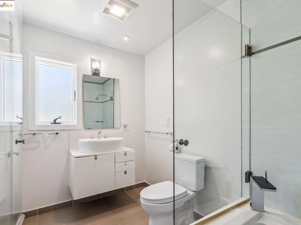 2912 Hillside DR, Burlingame CA 94010