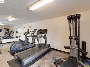 500 Vernon ST APT 305, Oakland CA 94610