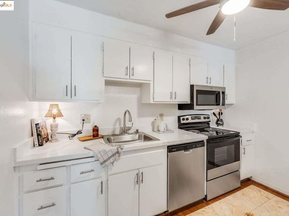 500 Vernon ST APT 305, Oakland CA 94610
