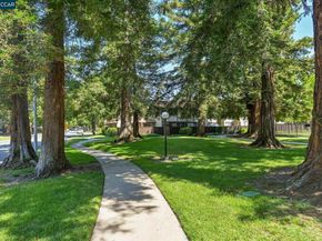 1605 Countrywood Ct, Walnut Creek CA 94598