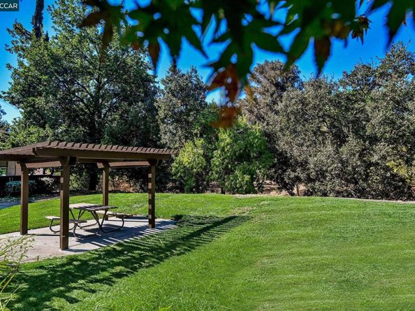 1605 Countrywood Ct, Walnut Creek CA 94598