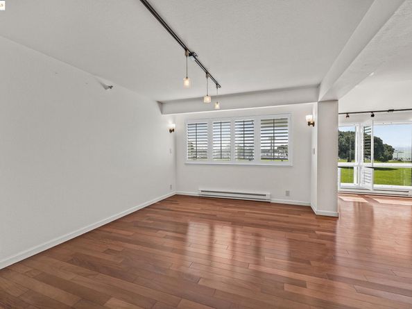 1205 Melville Sq 206, Richmond CA 94804