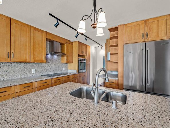 1205 Melville Sq 206, Richmond CA 94804