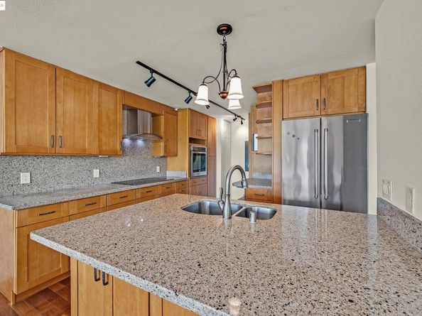1205 Melville Sq 206, Richmond CA 94804